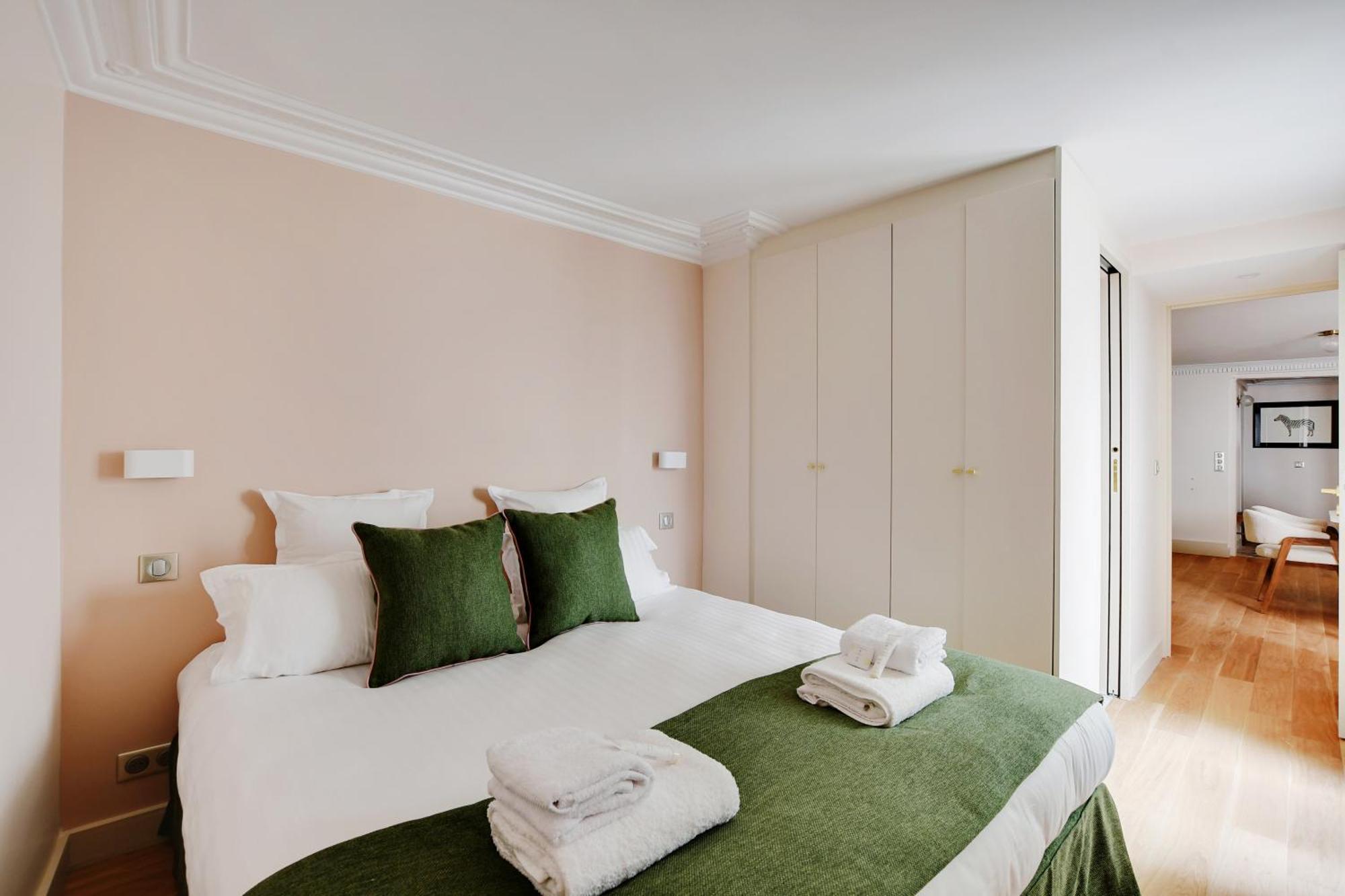 Pick A Flat's In Opera/grands-boulevards - Rue De Provence *